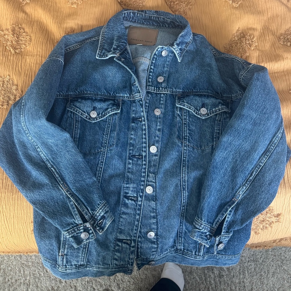 American Eagle oversized denim jacket, size L